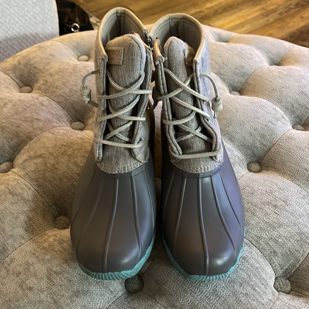sperry rainboots - Picture 3 of 3